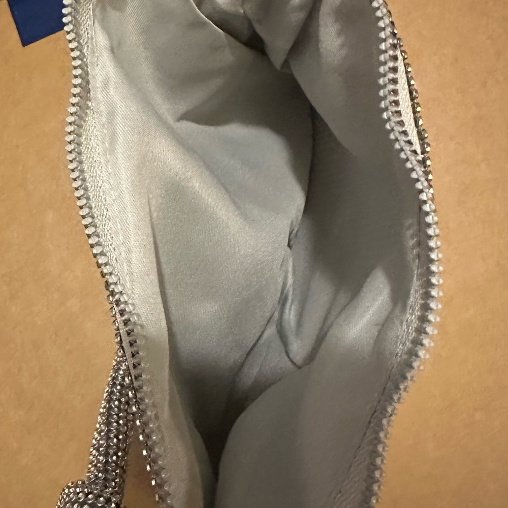 Silver Mesh Handbag - Picture 2 of 3